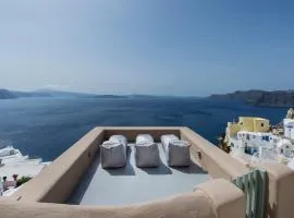 Ammos Oia Mansion