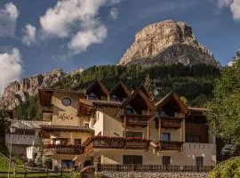 Alpin Apartments Colfosco