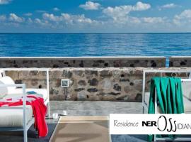 NerOssidiana sul mare di Lipari, khách sạn giá rẻ ở Đảo Lipari