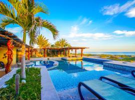 Beachfront Villa Estrella de Mar - Golf and Beach Resort, hotel i La Paz