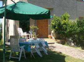 Villa Peppe B&B, hotel v destinaci Francavilla al Mare