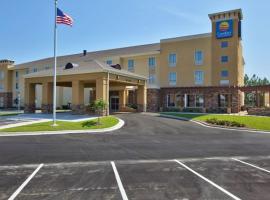 Comfort Inn & Suites Dothan East、ドーサンのホテル