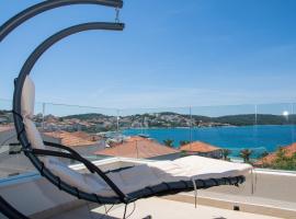 Apartments Soho, hotel para famílias em Trogir