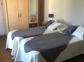 Au Repos De La Blaise