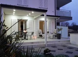 Apartment Lavanda Ruzmarin, hotel v Njivice