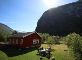 Steinshølen Holiday Home, hôtel à Flåm