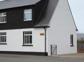 Salmon House, hotel with parking in Stornoway
