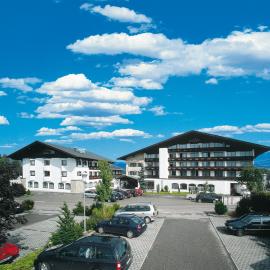 Hotel Lohninger-Schober 3 Stern Superior, хотел в Санкт Георген им Атергау