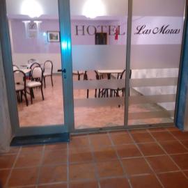 Hotel Las Moras โรงแรมในลารีโอคา