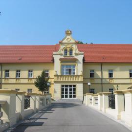 Junges Hotel Tulln - NÖ Jugendherbergswerk, hotel em Tulln