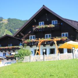 Gasthof Tennenblick, hotelli kohteessa Werfenweng