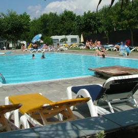 Campeggio Amici di Lazise, hotel a Lazise