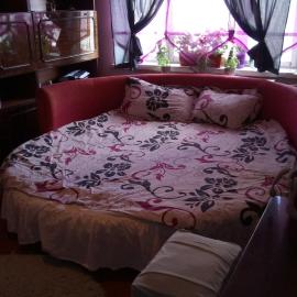 Apartment on Raisy Okipnoi 5, hotel in Kyiv