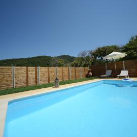 Aselinos Suites, Hotel in Koukounaries