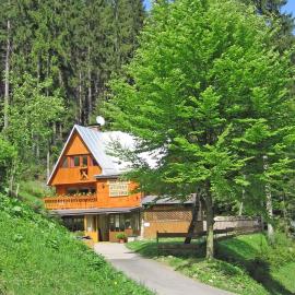 Chata pod Brdom, hotel in Ružomberok