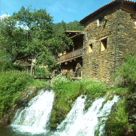 Los Balcones del Río, hotel in Robledillo de Gata