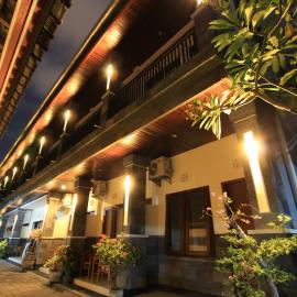 Surya Inn, hotel in Kuta