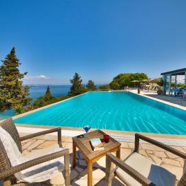 Glyfada Beach Villas, хотел в Longós