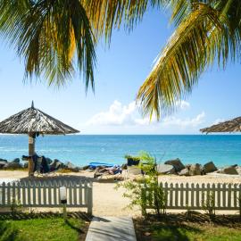 Antigua Village Beach Resort, hotel em Saint Johnʼs