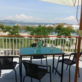Basil Apartments and Rooms โรงแรมในเบทินา