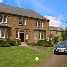 Hay Farm House, hotel in Ford