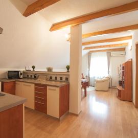 Apartmant & Room Bruna, hotel a Drežnik Grad