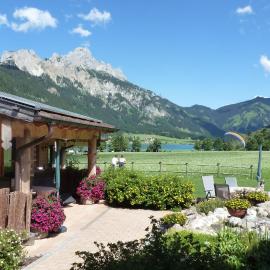 Almdorf Tirol、ハルデンゼーのホテル