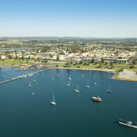 NRMA Portland Bay Holiday Park, hotel in Portland