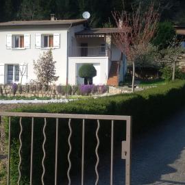 Gite AURIVES, hotel in Le Cheylard