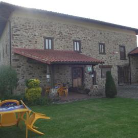 Casa Rural Bentazar, hotel i Elosu