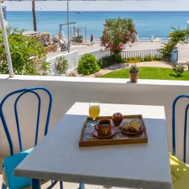 Antonios Apartments Stegna, hotel u gradu 'Archangelos'