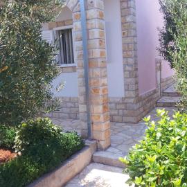 Villa Senka, hotel in Nečujam