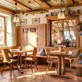 Hotel Seehof, hotel in Herrsching am Ammersee