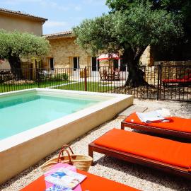 Le clos des oliviers, hotel en Aubignan