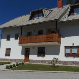 TURISTIČNA KMETIJA STREVC, hotel a Solčava