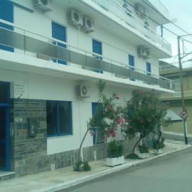Pension Gina, ξενοδοχείο στα Μέθανα
