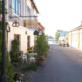 Hotel Villa Antonius, хотел в Наантали