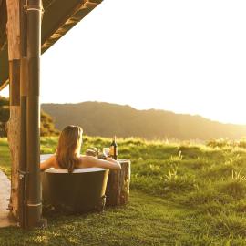 Golden Bay Hideaway, Hotel in Takaka