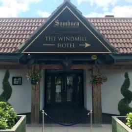 The Windmill Hotel, hotell i Elwick