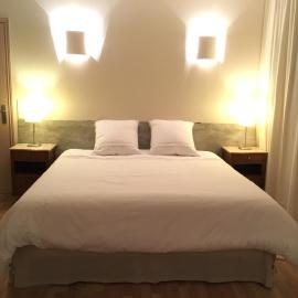 Les Epis d'Or, hotell sihtkohas LʼIsle-sur-Serein