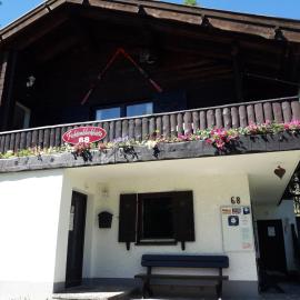 Fichtenblockhütte