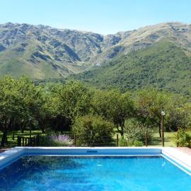 Cabañas de los Comechingones, hotel di Merlo