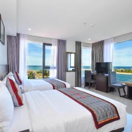 Anh Linh 2 Hotel, hotel a Ðồng Hới