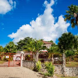 The Orchard Holiday Home