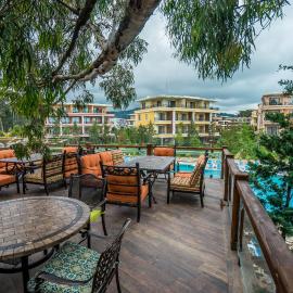 Dream Land Oasis، فندق في شاكفي