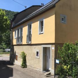 Ferienhaus Ausonius โรงแรมในนอยมาเกน-โดรน