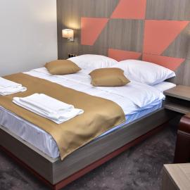Hotel Ključ, hotell i Ključ
