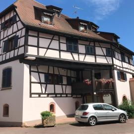 Gîte "Smart'In", hotel di Eguisheim