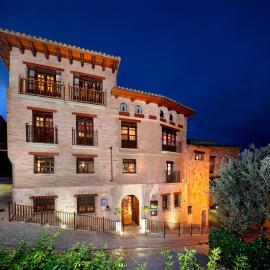 Hotel Boutique Maribel (Adult Only) – hotel w mieście Alquézar