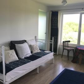 Aavikunurga Guesthouse, ξενοδοχείο σε Kõiguste